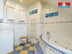 Prodej bytu 3+1, Cheb, Cechovní, 130 m2