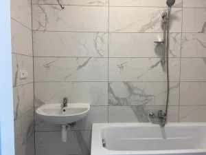 Pronájem bytu 2+1, Karlovy Vary, Koptova, 74 m2