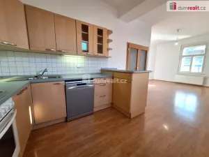 Pronájem bytu 2+kk, Praha, Kamenická, 61 m2