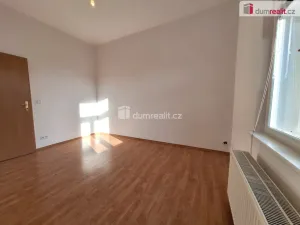 Pronájem bytu 2+kk, Praha, Kamenická, 61 m2