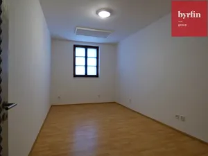 Pronájem bytu 3+kk, Opava, Kolářská, 83 m2