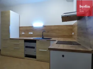 Pronájem bytu 3+kk, Opava, Kolářská, 83 m2