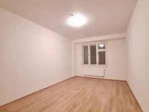 Pronájem bytu 3+kk, Praha, Rybalkova, 73 m2