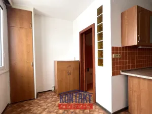 Pronájem bytu 2+1, Jindřichův Hradec, sídliště Vajgar, 62 m2