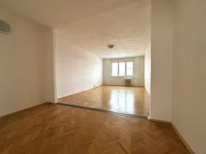 Pronájem bytu 3+1, Plzeň - Lobzy, Rodinná, 76 m2