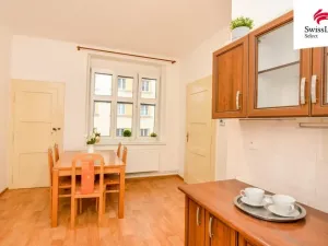 Pronájem bytu 2+kk, Praha - Žižkov, Ambrožova, 47 m2