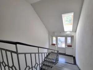 Pronájem bytu 3+kk, Praha, Podbělohorská, 105 m2