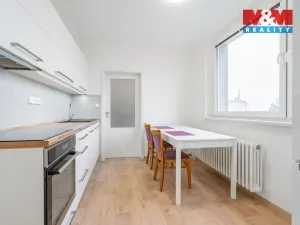 Prodej bytu 3+1, Jihlava, Královský vršek, 72 m2