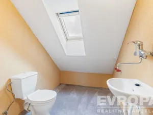 Prodej rodinného domu, Ústí nad Labem - Hostovice, Hostovická, 300 m2