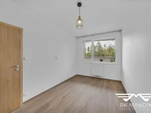 Pronájem bytu 2+kk, Praha - Prosek, Kytlická, 53 m2