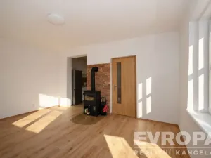 Pronájem rodinného domu, Praha - Žižkov, Hraniční, 120 m2