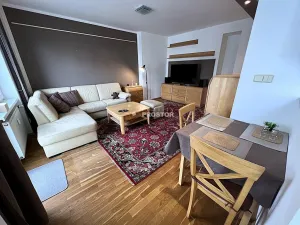 Prodej bytu 2+1, Praha - Letňany, Frýdecká, 53 m2