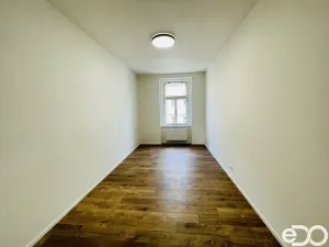 Pronájem bytu 2+kk, Praha - Smíchov, Svornosti, 47 m2