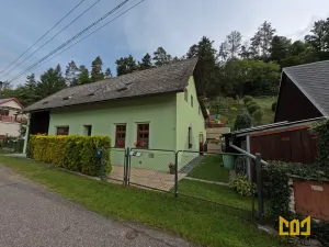 Prodej rodinného domu, Bělá pod Bezdězem, Táborová, 2050 m2