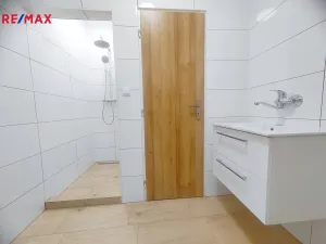 Pronájem kanceláře, Ostrava - Mariánské Hory, U Vodojemu, 88 m2