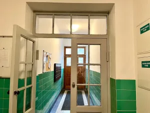 Prodej bytu 2+kk, Praha - Nusle, Táborská, 36 m2