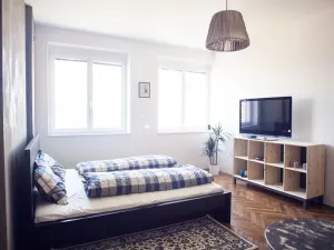 Pronájem bytu 1+1, Praha - Libeň, Sokolovská, 44 m2