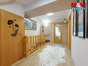 Prodej rodinného domu, Karlovy Vary - Stará Role, Nové domky, 152 m2