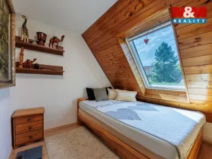 Prodej rodinného domu, Karlovy Vary - Stará Role, Nové domky, 152 m2