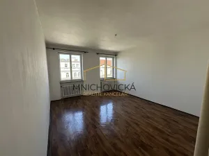 Prodej bytu 3+1, Praha - Vinohrady, Francouzská, 64 m2