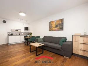 Prodej bytu 2+kk, Vrchlabí - Hořejší Vrchlabí, Horská, 68 m2