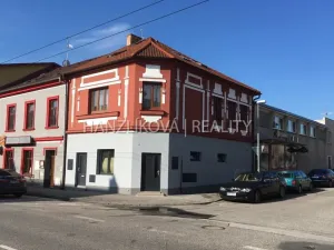 Pronájem bytu 2+kk, České Budějovice - České Budějovice 2, Husova tř., 60 m2