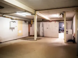 Prodej rodinného domu, Sulice - Želivec, Hlavní, 370 m2