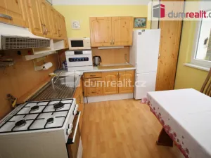 Prodej bytu 3+1, Karlovy Vary - Rybáře, Severní, 84 m2