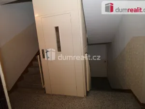 Prodej bytu 3+1, Karlovy Vary - Rybáře, Severní, 84 m2