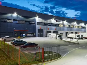 Pronájem skladu, Hostivice, 2700 m2