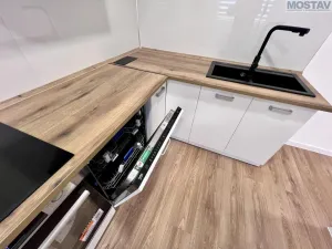 Prodej bytu 3+1, Josefa Ševčíka 869/30, 43401 Most, 68 m2