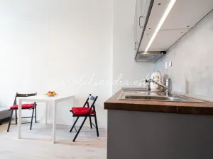 Pronájem bytu 2+kk, Praha - Smíchov, Strakonická, 38 m2
