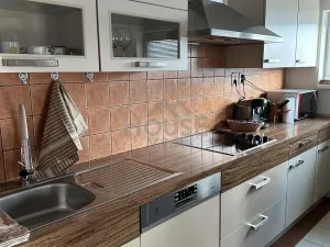 Prodej bytu 3+kk, Praha - Vysočany, Poděbradská, 78 m2