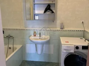 Prodej bytu 3+kk, Praha - Vysočany, Poděbradská, 78 m2