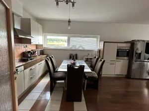 Prodej bytu 3+kk, Praha - Vysočany, Poděbradská, 78 m2