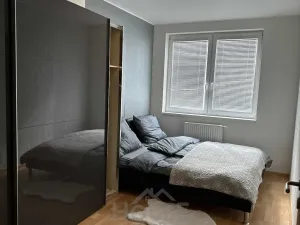 Prodej bytu 3+kk, Praha - Vysočany, Poděbradská, 78 m2