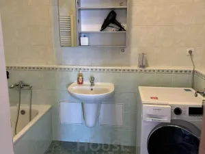 Prodej bytu 3+kk, Praha - Vysočany, Poděbradská, 78 m2