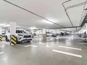 Pronájem kanceláře, Praha - Dejvice, Evropská, 318 m2