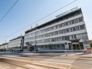 Pronájem kanceláře, Praha - Dejvice, Evropská, 236 m2