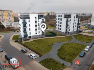 Pronájem bytu 1+kk, Plzeň - Skvrňany, Františka Kováříka, 41 m2