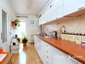 Prodej rodinného domu, Kosoř, Dolejší, 250 m2