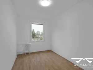 Pronájem bytu 3+1, Praha - Střížkov, Cvikovská, 53 m2