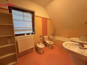 Pronájem rodinného domu, Karlovy Vary, Slovenská, 130 m2