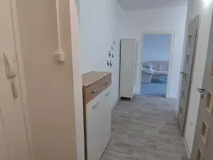 Pronájem bytu 2+1, Valašské Meziříčí - Krásno nad Bečvou, Bratří Čapků, 51 m2