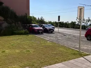 Pronájem bytu 2+kk, Praha - Prosek, Prosecká, 99 m2