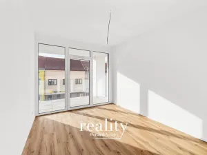 Prodej bytu 3+kk, Znojmo, Jarošova, 76 m2