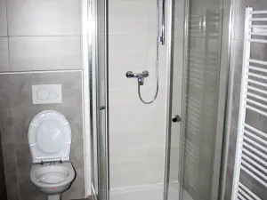 Pronájem bytu 2+1, Praha - Holešovice, Dělnická, 43 m2