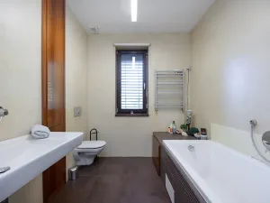 Prodej rodinného domu, Praha - Kolovraty, Lolkova, 159 m2