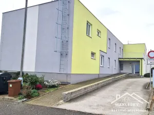 Pronájem bytu 3+kk, Pečky, V Kaštánkách, 92 m2