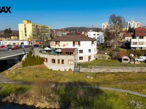 Prodej obchodního prostoru, Týnec nad Sázavou, Ing. Fr. Janečka, 200 m2